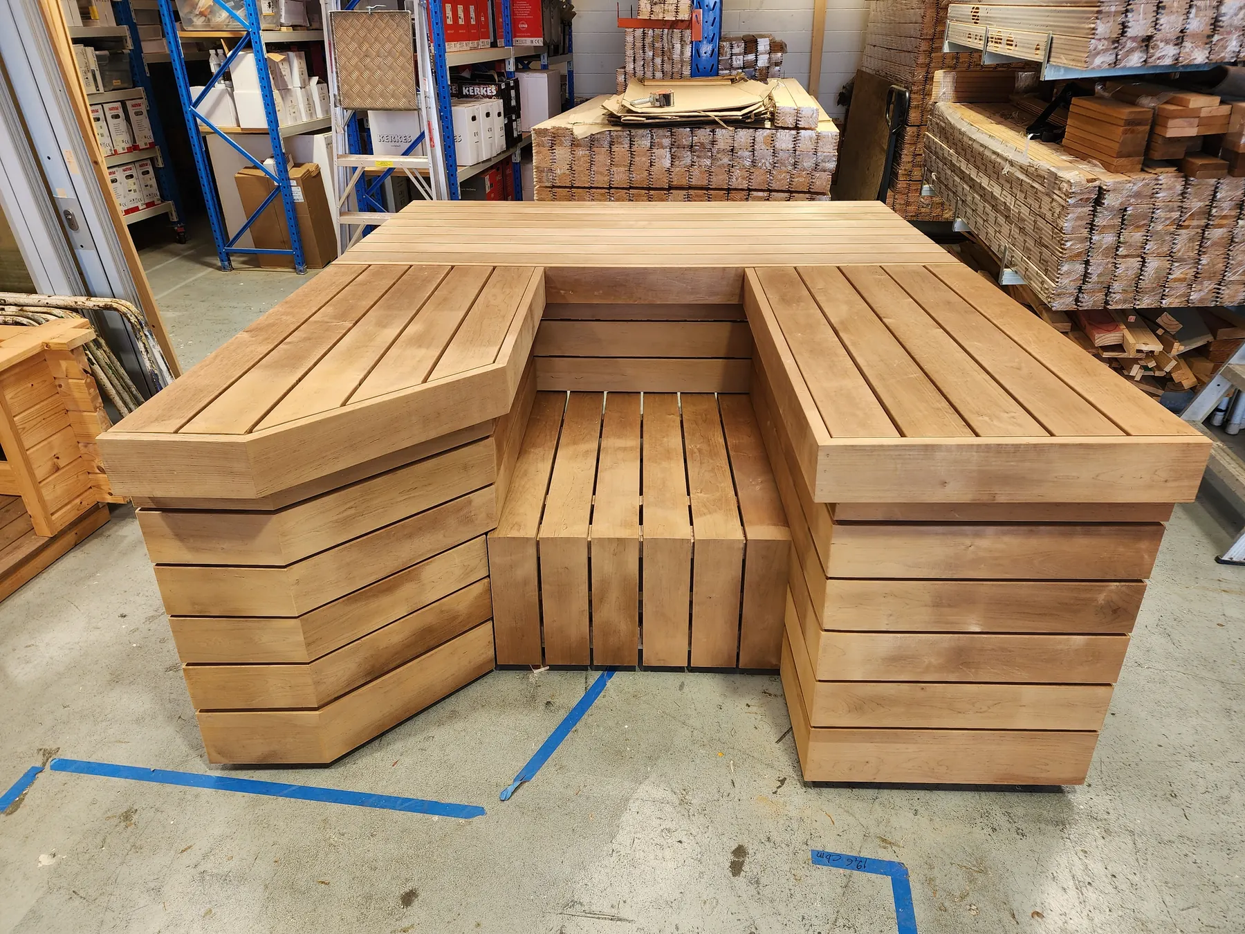 Metre-deep bench sauna